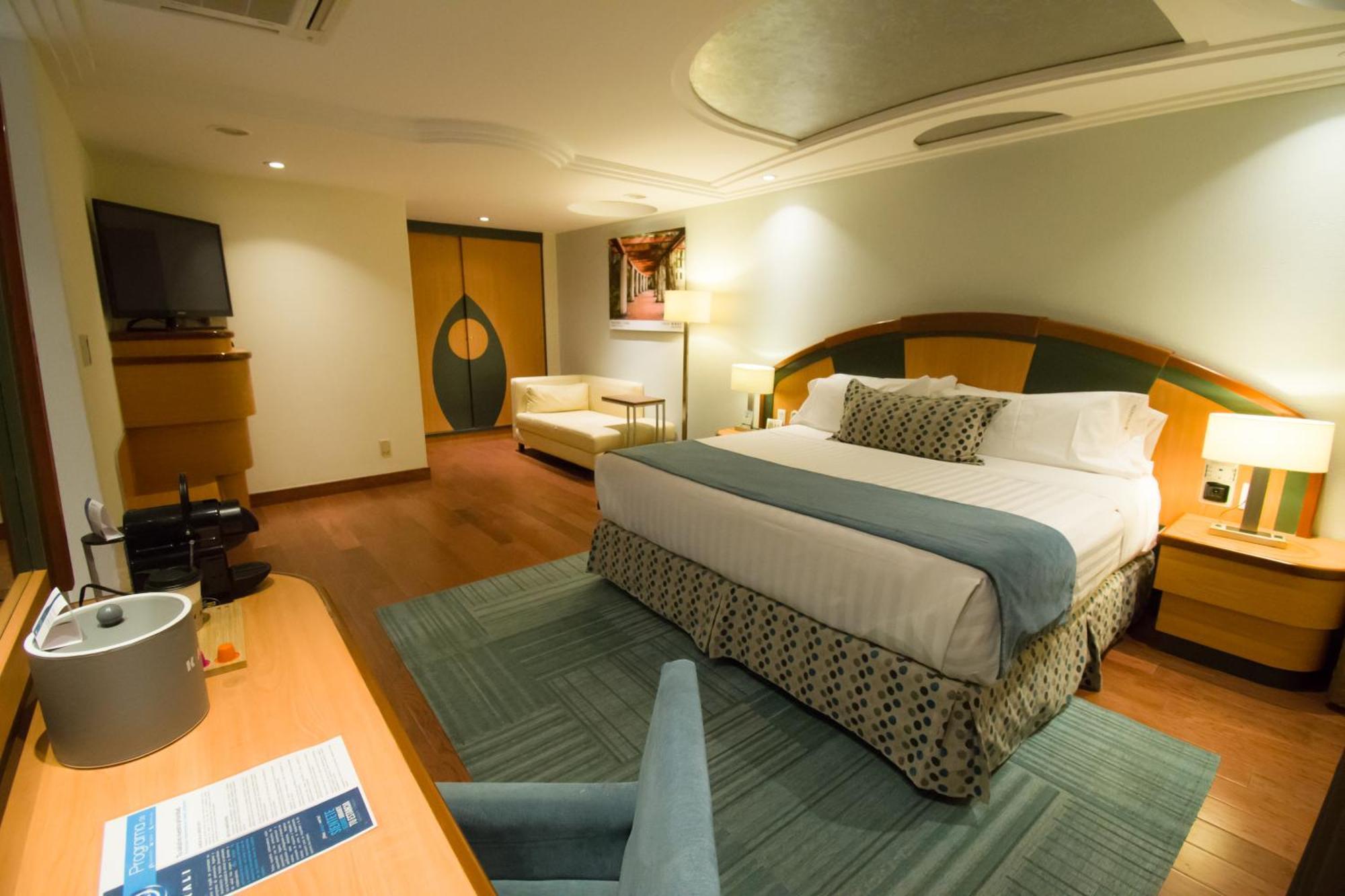 Junior Suite,1105038735:JPEG