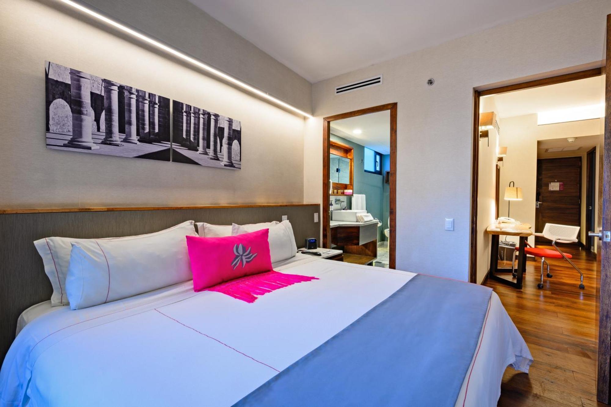 Two-Bedroom Suite,1267776163:JPEG
