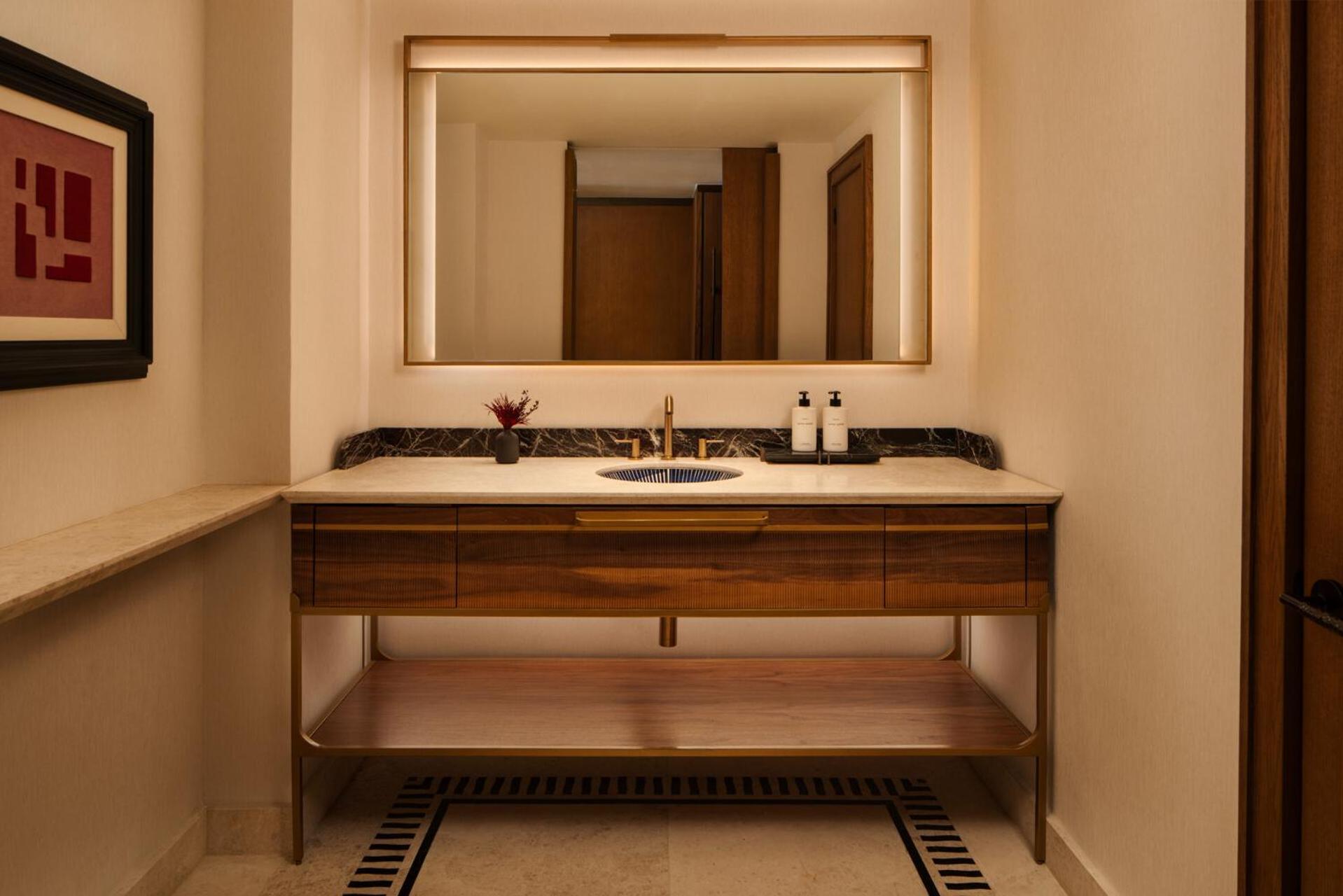 One-Bedroom Suite