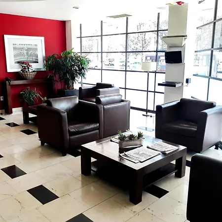 Hotel & Suites Pf-3